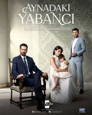 Aynadaki Yabanci