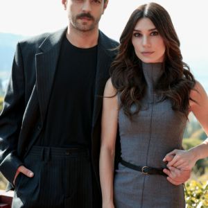 Yildizlar Bana Uzak